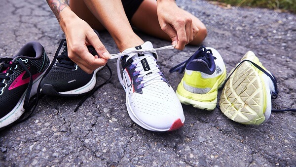 Cách chọn giày chạy bộ đúng chuẩn
